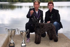 Godard-France-Lizzy-best-futurity-all-terrier-with-Mr-Peter-Lauber-400-275